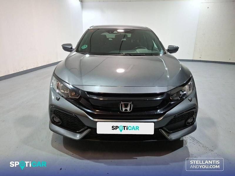 Usado Honda Civic Elegance 129 CV (94 kW) 2019 Gris Berlina