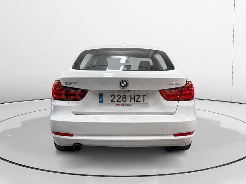 Usado BMW 320 Gran Turismo 184 CV (135 kW) 2014 Blanco Berlina