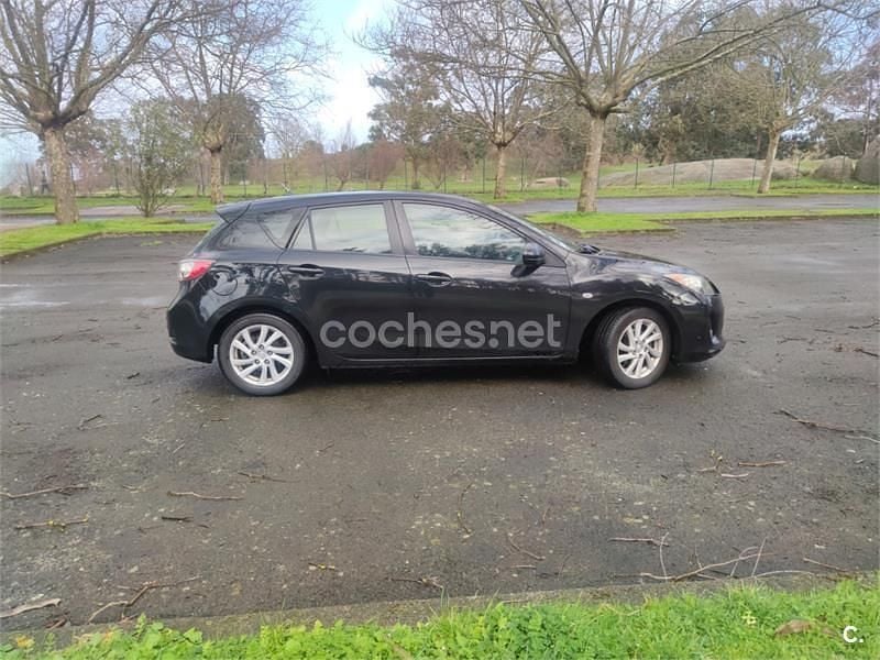 Usado Mazda 3 Style 115 CV (84 kW) 2011 Negro Berlina