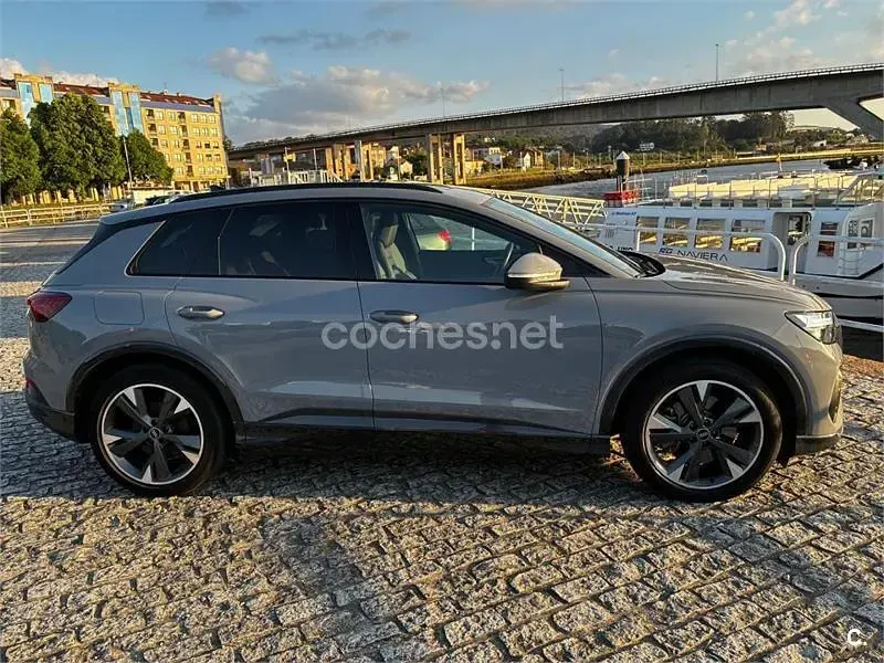 Usado Audi Q4 e-tron S-Line 150 kW (204 CV) 2022 Eléctrico SUV