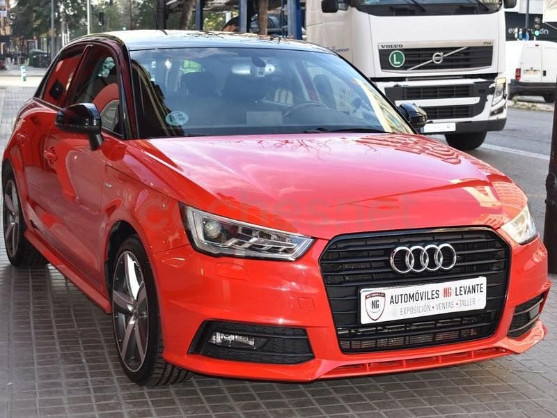 Usado Audi A1 Sportback Design 90 CV (66 kW) 2016 Rojo Utilitario