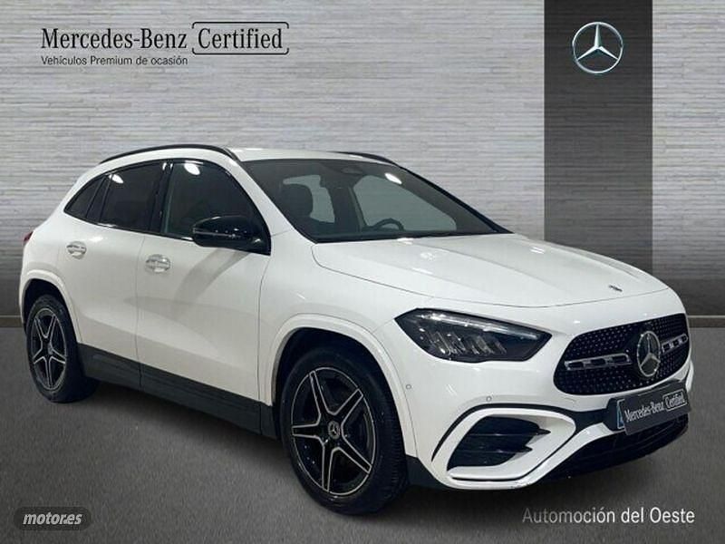 Usado Mercedes GLA200 AMG line 150 CV (110 kW) 2025 Blanco SUV