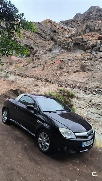 Negro Usado 2007 Opel Tigra Sport Descapotable | 2760 € (Buen precio) - Imagen 1/4