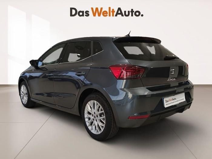 Gris Usado 2024 Seat Ibiza Berlina | 18.600 € (Precio justo) - Imagen 1/4