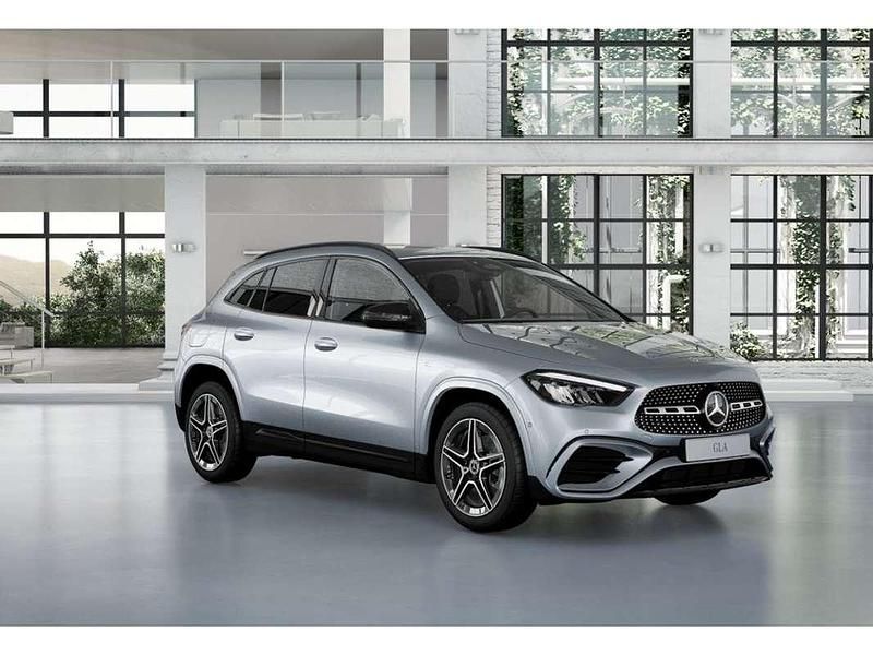 Usado Mercedes GLA250 219 CV (161 kW) 2025 Plateado SUV