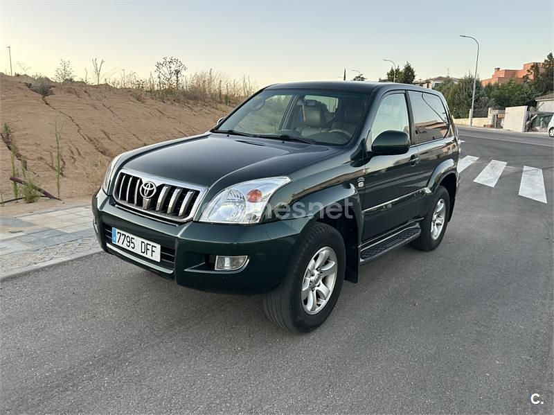 Verde Usado 2005 Toyota Land Cruiser SUV | 20.900 € (Caro) - Imagen 1/4