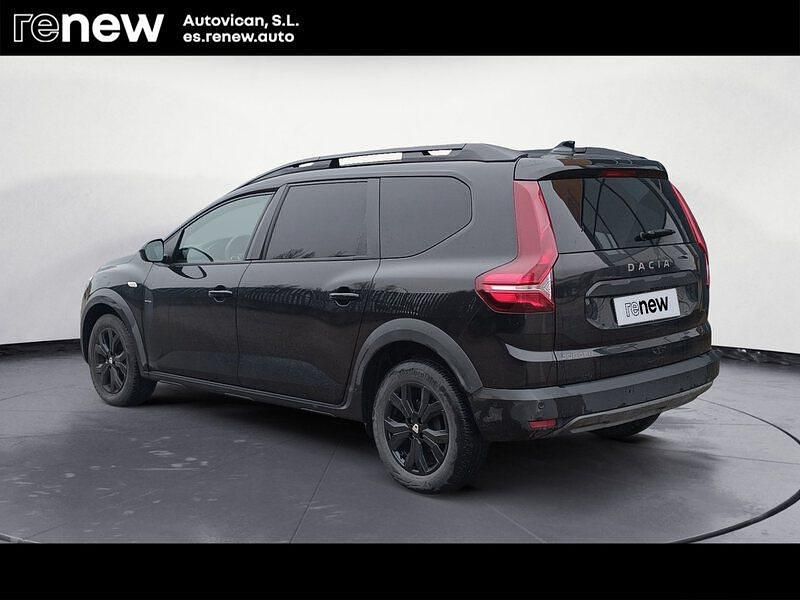 Usado Dacia Jogger Extreme 100 CV (73 kW) 2022 Negro Monovolumen