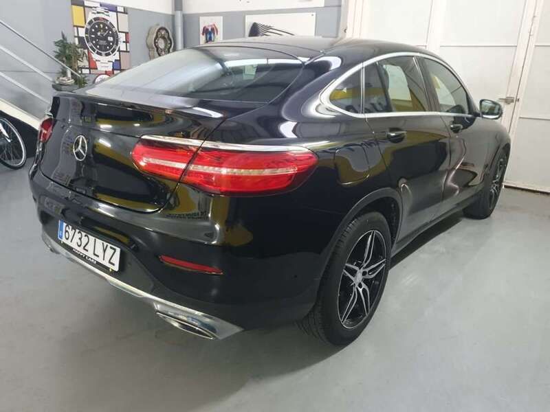 Usado Mercedes GLC220 170 CV (125 kW) 2017 Negro SUV