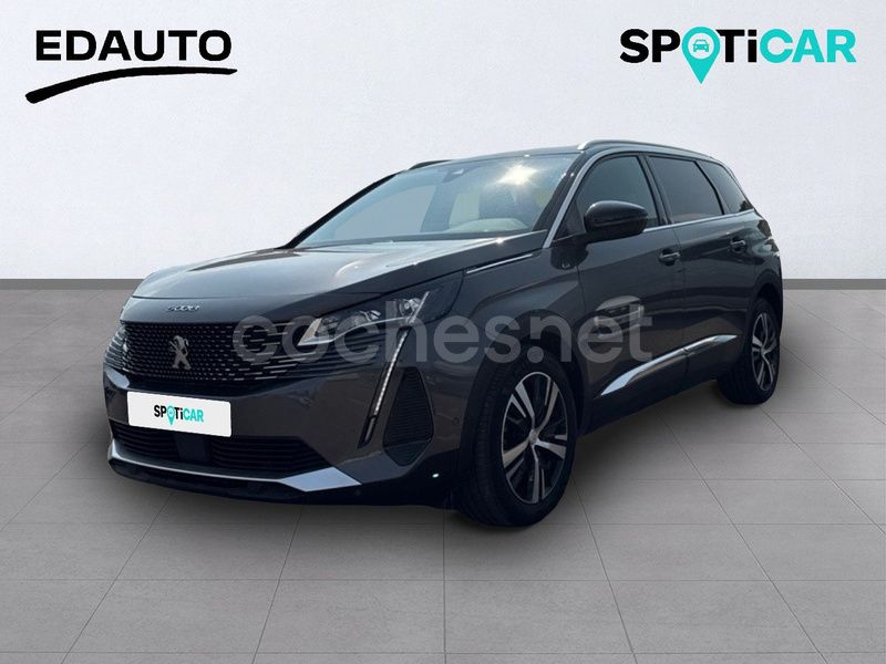 Gris Usado 2021 Peugeot 5008 GT Monovolumen | 23.450 € (Un poco caro) - Imagen 1/4
