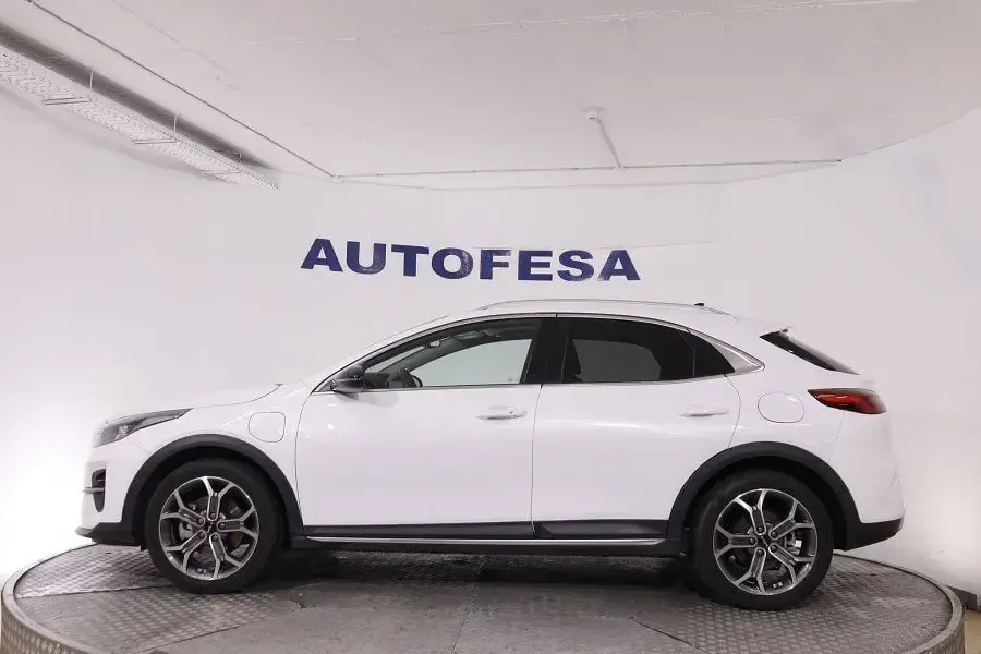 Usado Kia XCeed 141 CV (103 kW) 2022 Blanco SUV