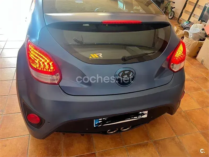 Usado Hyundai Veloster Turbo 186 CV (136 kW) 2016 Azul Utilitario