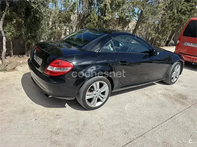 Usado Mercedes SLK200 163 CV (119 kW) 2004 Negro Descapotable