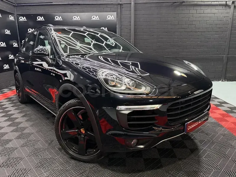 Usado Porsche Cayenne Diesel Platinum Edition 262 CV (192 kW) 2017 Negro SUV