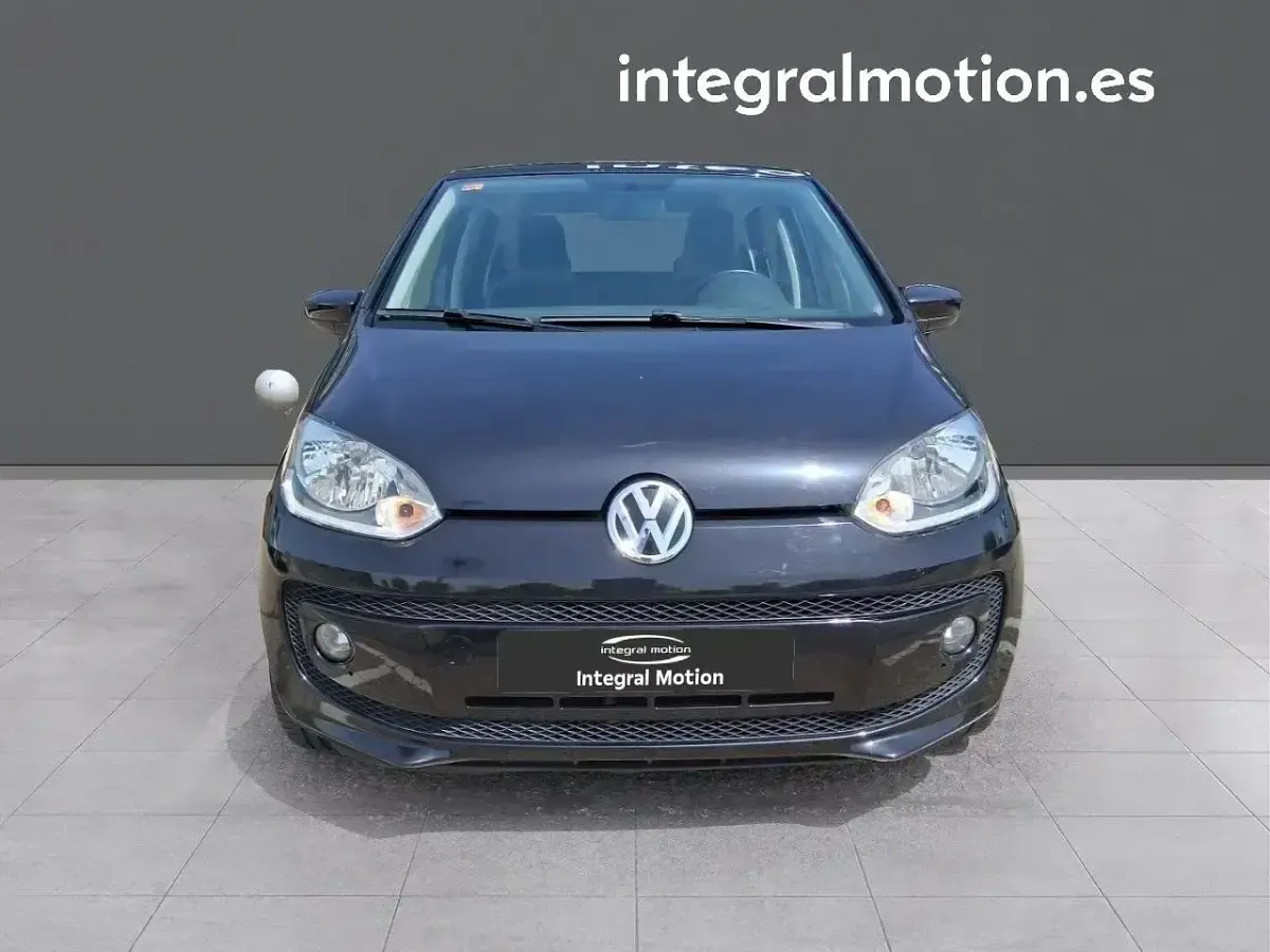 Usado VW up! move up! 59 CV (43 kW) 2015 Negro Utilitario