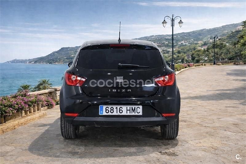 Usado Seat Ibiza SC Copa 105 CV (77 kW) 2013 Negro Utilitario
