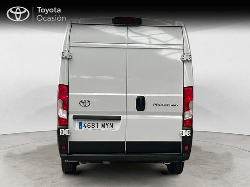 Usado Toyota Proace 140 CV (102 kW) 2025 Blanco Monovolumen