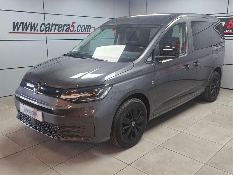 Usado VW Caddy 122 CV (89 kW) 2023 Gris Monovolumen