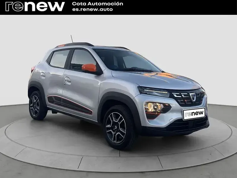 Begagnad Dacia Spring Comfort 33 kW (45 HK) 2021 Grå Halvkombi