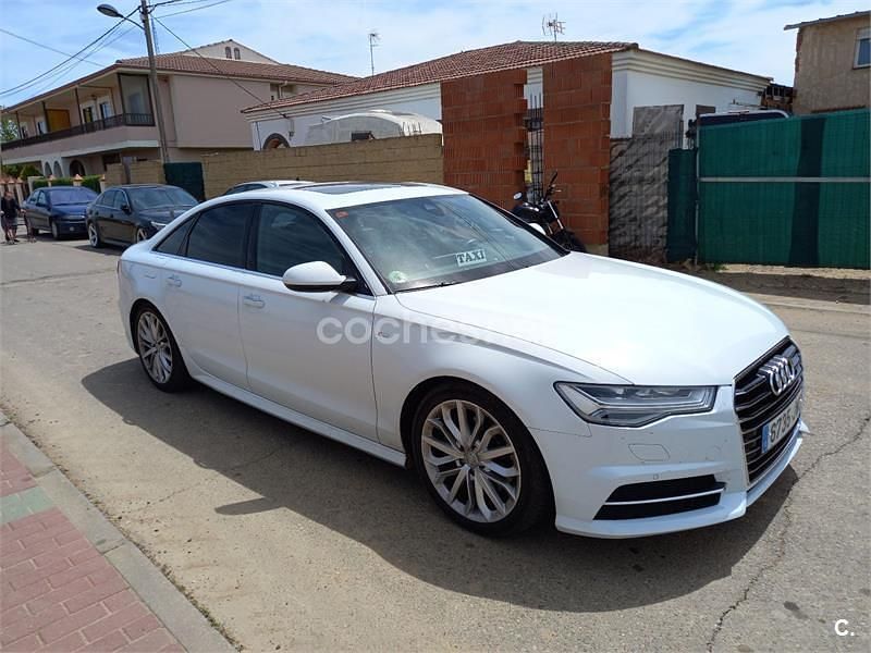 Usado Audi A6 218 CV (160 kW) 2017 Blanco Berlina