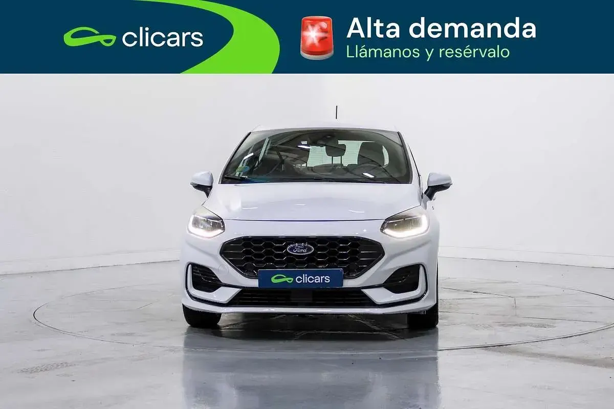 Usado Ford Fiesta ST-Line 125 CV (91 kW) 2023 Blanco Utilitario