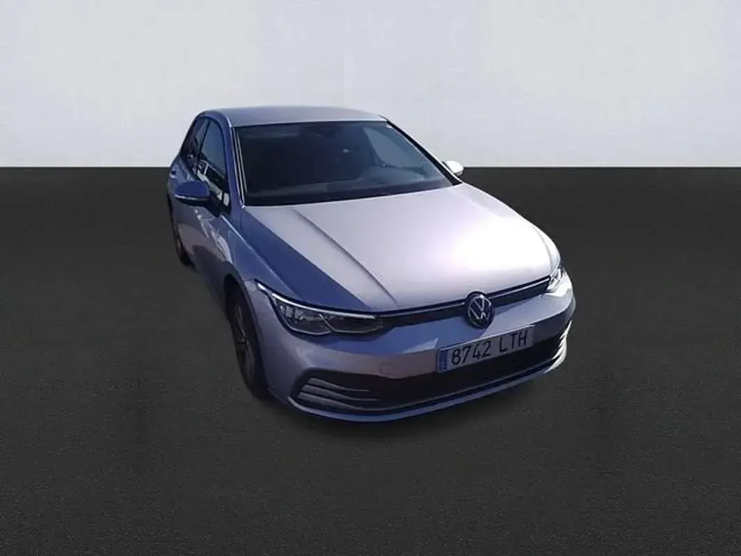 Usado VW Golf VIII Life 116 CV (85 kW) 2021 Blanco Utilitario