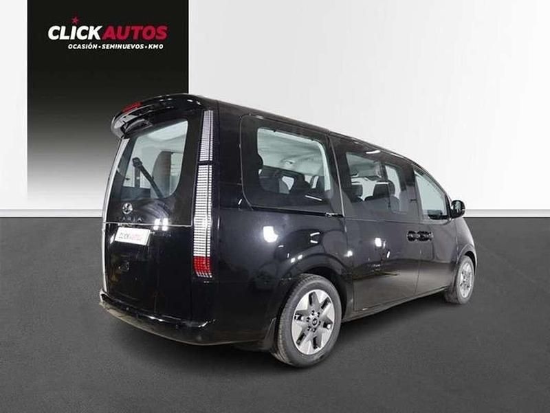 Usado Hyundai Staria 177 CV (130 kW) 2023 Negro Monovolumen