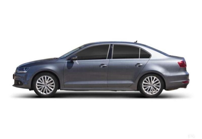 Begagnad VW Jetta Advance 105 HK (77 kW) 2014 Grå Halvkombi