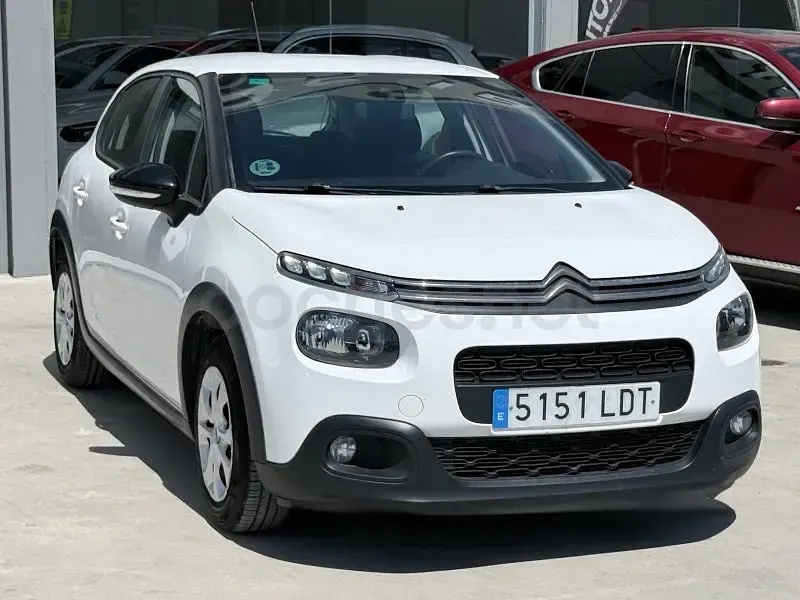 Usado Citroën C3 Shine 99 CV (72 kW) 2020 Blanco Utilitario