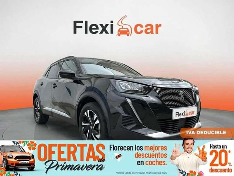 Usado Peugeot 2008 Allure 131 CV (96 kW) 2023 Gris SUV