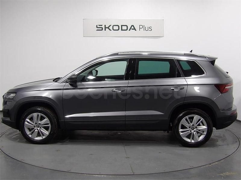 Nuevo Skoda Karoq Selection 150 CV (110 kW) 2025 Gris / plata SUV