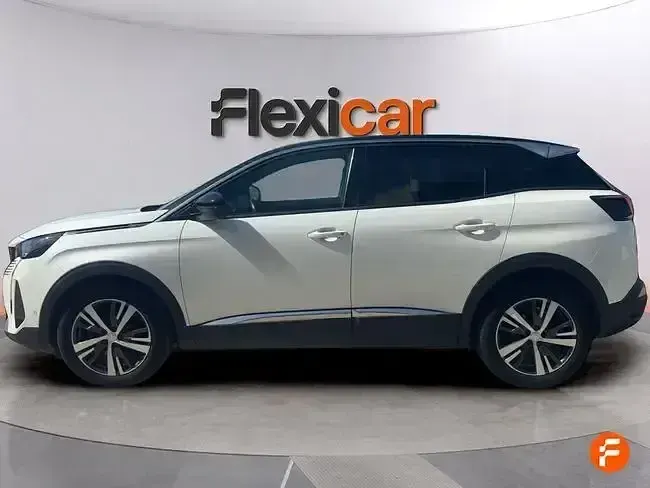 Usado Peugeot 3008 Allure 130 CV (95 kW) 2023 Blanco SUV