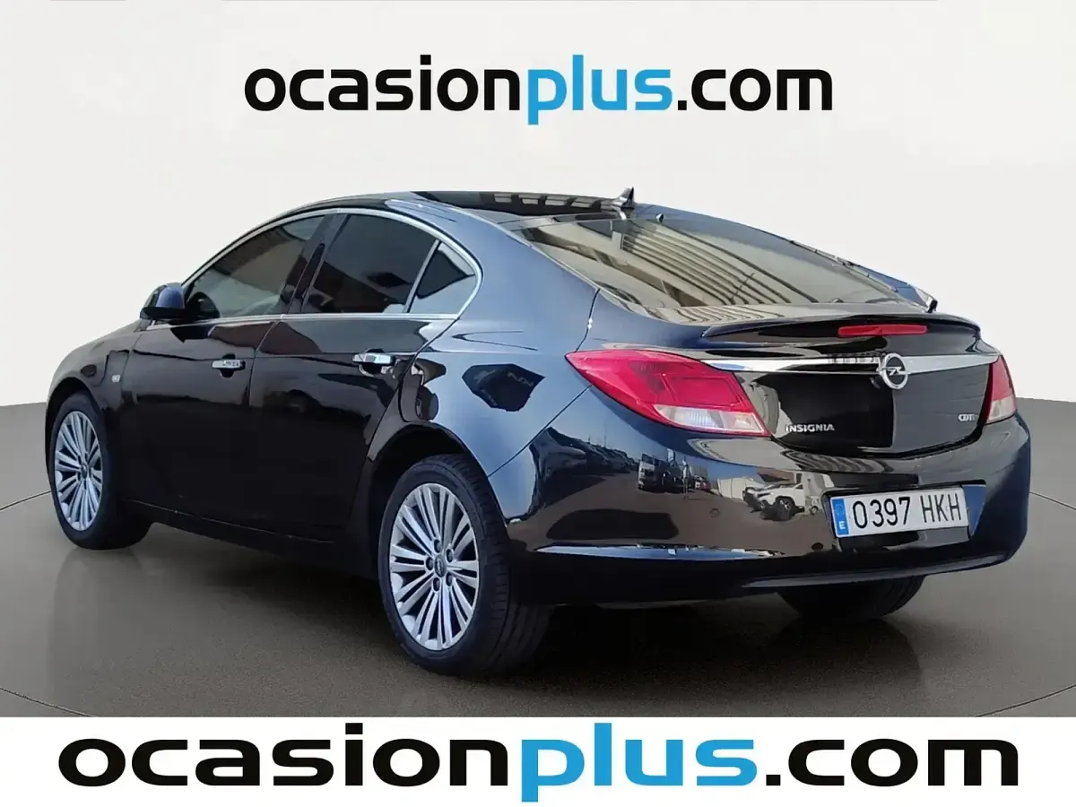 Usado Opel Insignia Excellence 131 CV (96 kW) 2012 Negro Berlina