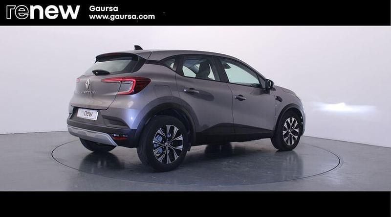 Usado Renault Captur Equilibre 90 HP (66 kW) 2024 Cinzento SUV