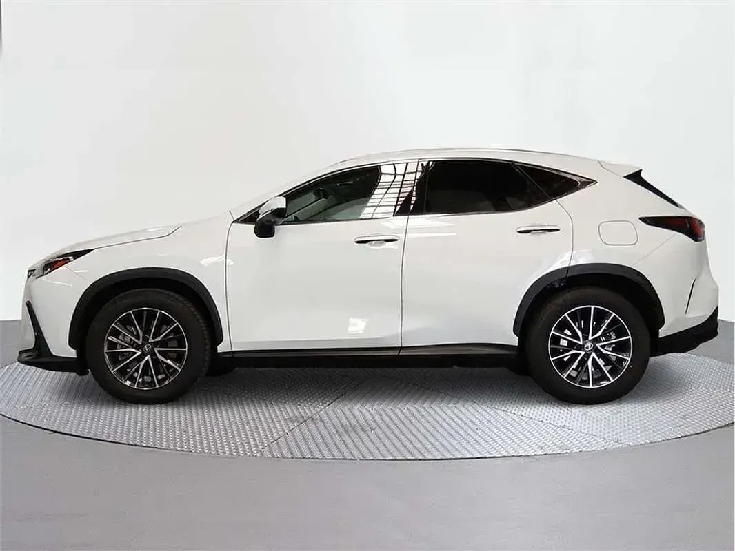 Usado Lexus NX450h+ 306 CV (225 kW) 2025 SUV