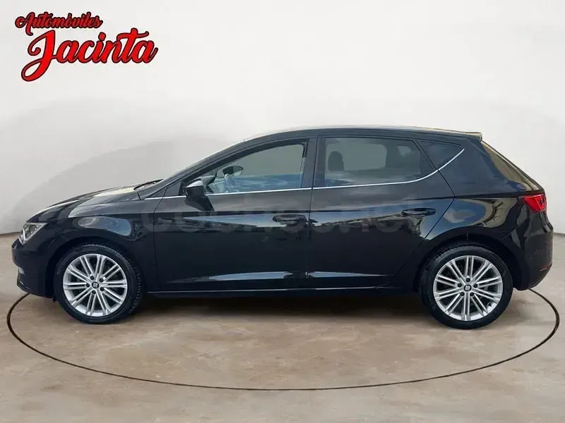 Usado Seat Leon XCELLENCE 150 CV (110 kW) 2018 Negro Berlina