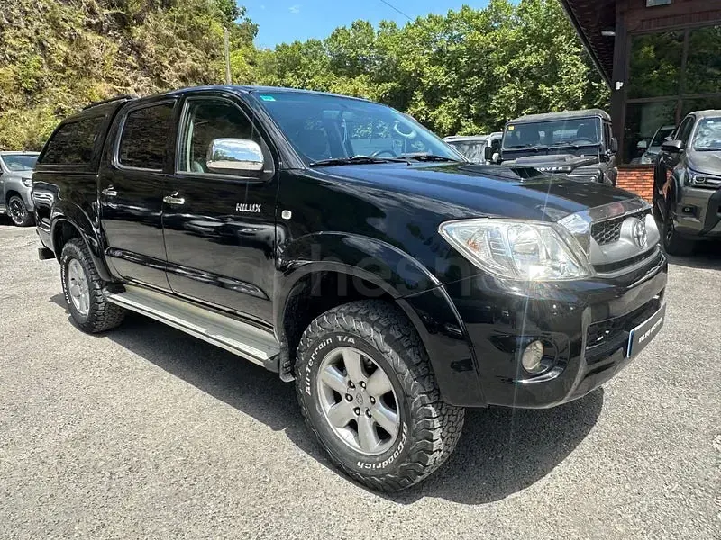Usado Toyota HiLux 171 CV (125 kW) 2010 Negro Pickup/Camioneta