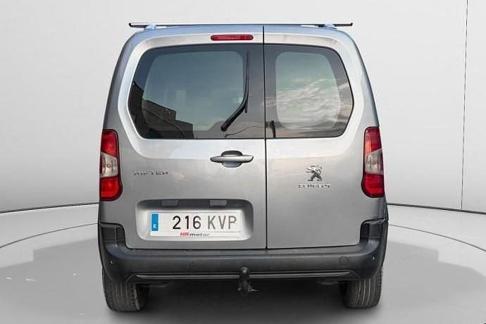 Usado Peugeot Rifter Active 102 CV (75 kW) 2019 Monovolumen