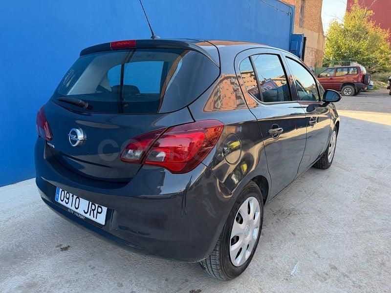 Usado Opel Corsa Selective 90 CV (66 kW) 2016 Gris / plata Berlina