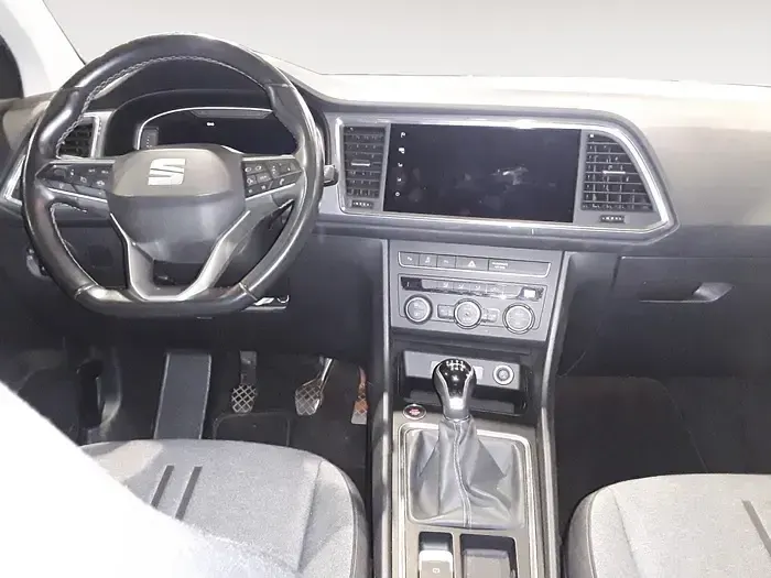 Usado Seat Ateca Style 150 CV (110 kW) 2025 Blanco SUV