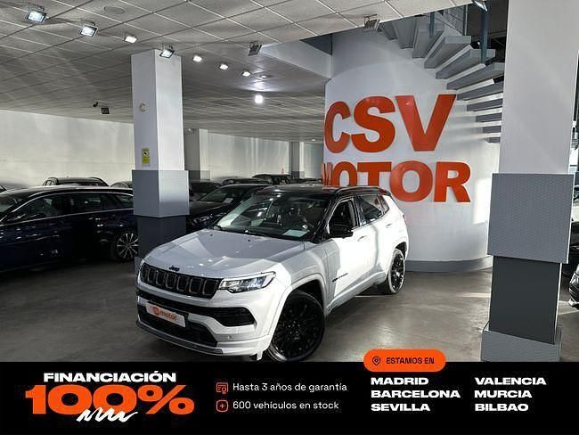 Usado Jeep Compass 240 CV (176 kW) 2022 Gris SUV
