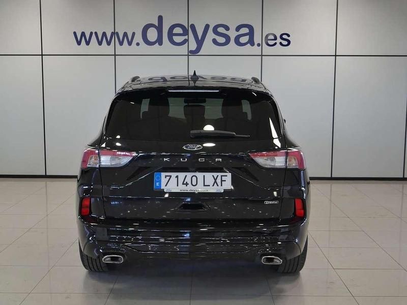 Usado Ford Kuga ST-Line X 224 CV (164 kW) 2022 Negro SUV