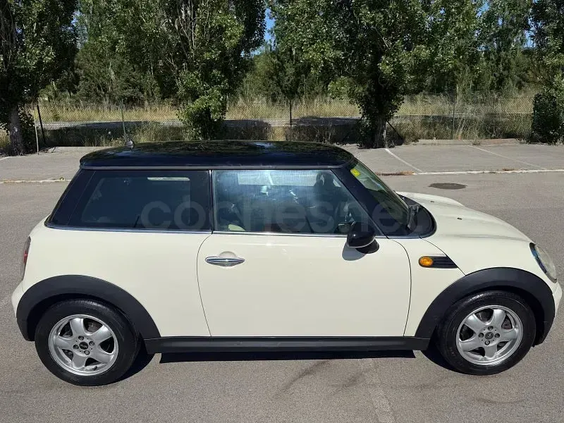 Usado Mini Cooper 120 CV (88 kW) 2007 Beige Utilitario