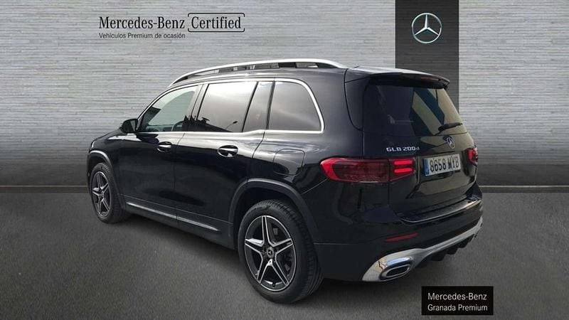 Usado Mercedes GLB200 150 CV (110 kW) 2025 Negro SUV