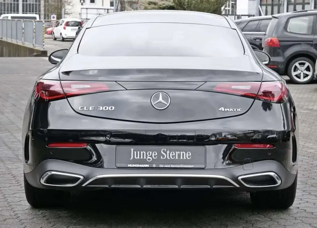 Usado Mercedes CLE300 258 CV (189 kW) 2025 Negro Coupe