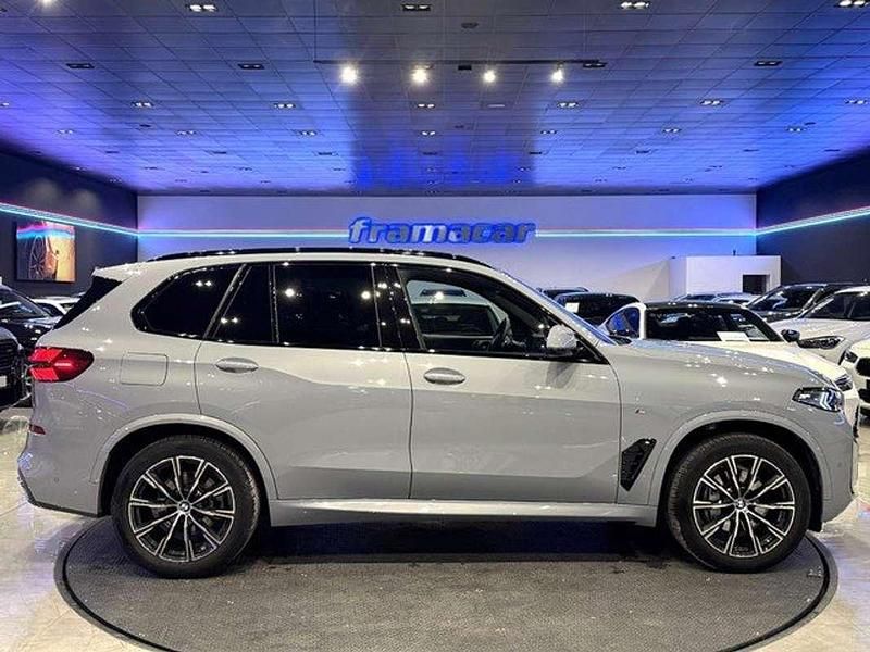 Usado BMW X5 xLine 298 CV (219 kW) 2025 Gris SUV