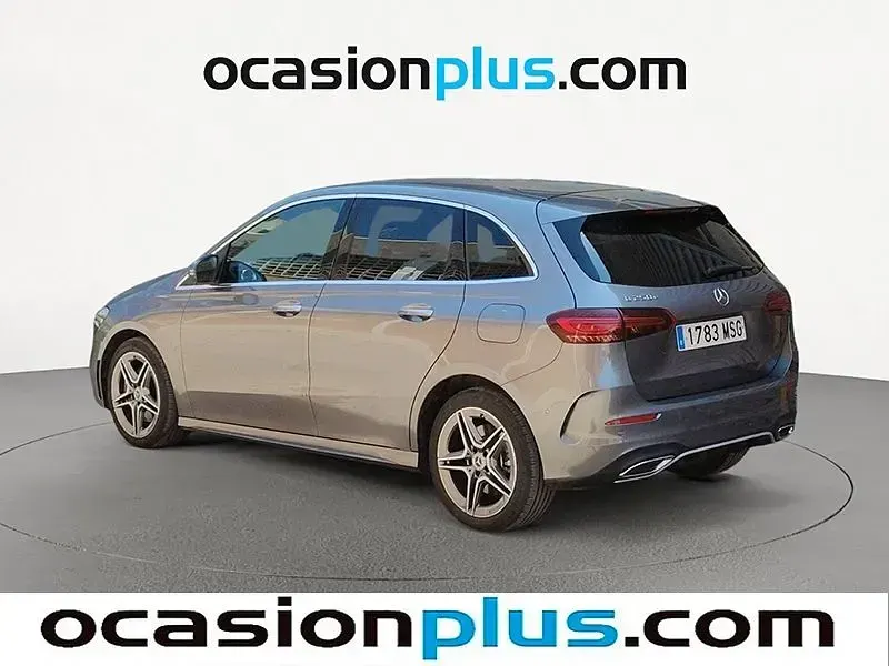 Usado Mercedes B250 AMG 218 CV (160 kW) 2024 Gris Monovolumen