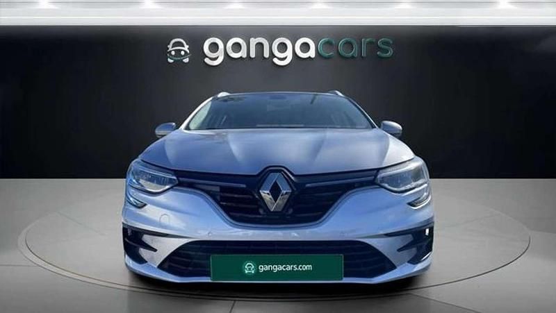 Usado Renault Mégane 2022 Gris Familiar