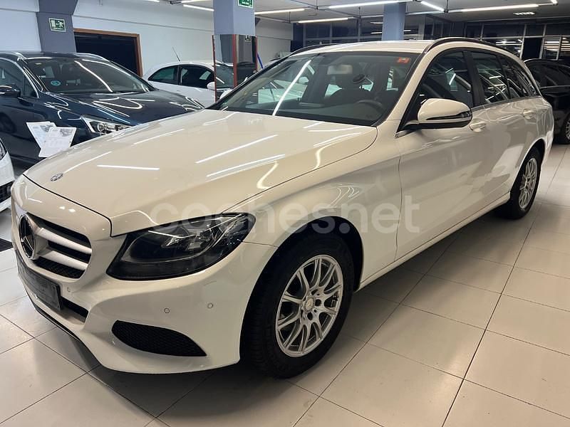 Usado Mercedes C220 170 CV (125 kW) 2016 Blanco Familiar