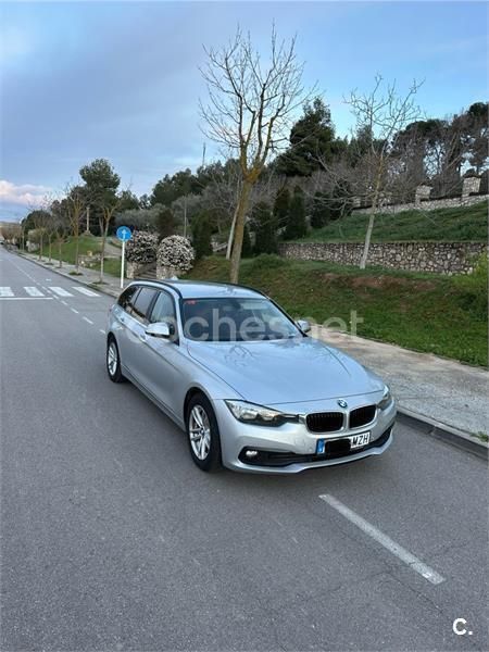 Gris / plata Usado 2017 BMW 318 Comfort Edition Familiar | 13.700 € (Buen precio) - Imagen 1/4
