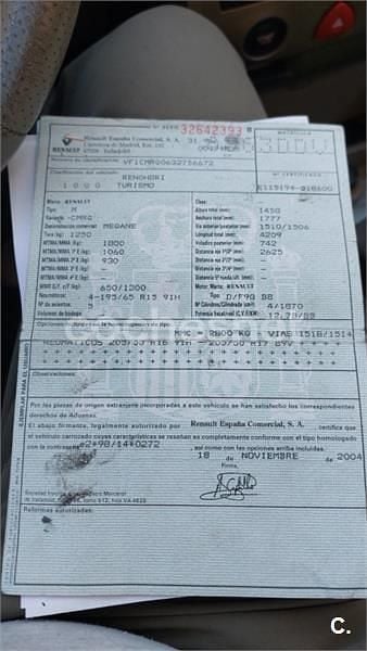 Usado Renault Mégane II Dynamique 120 CV (88 kW) 2004 Negro Berlina